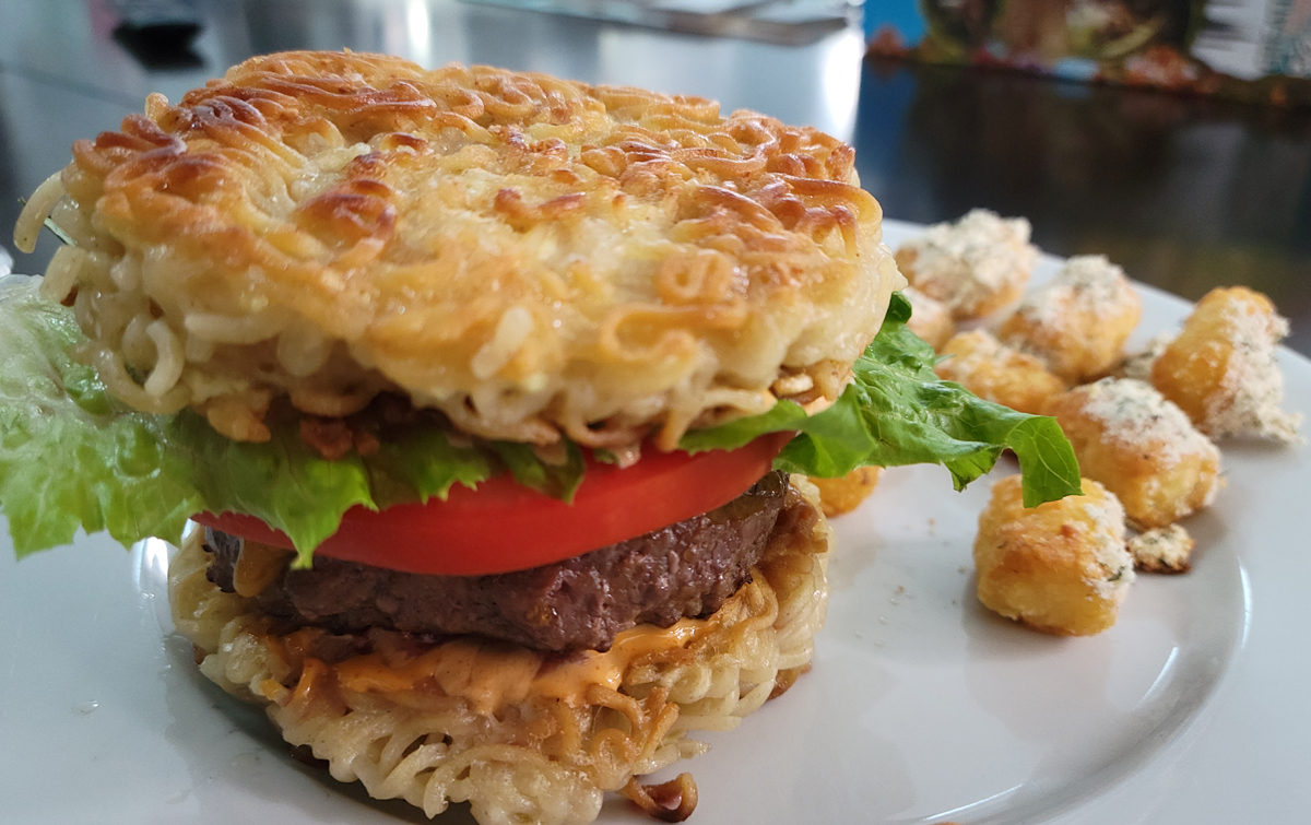 ramen burger